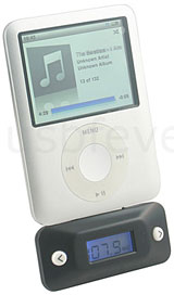 Slim iPod/iPhone FM transmitter