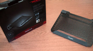 Rocketfish metal netbook cooling stand