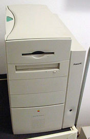 Power Mac G3 minitower showing release button