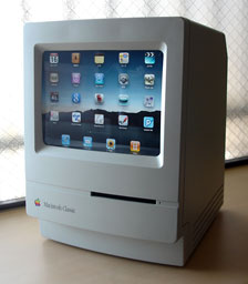 Apple iPad inside a Macintosh Classic