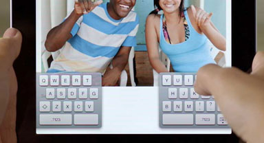 Split keyboard in iOS 5